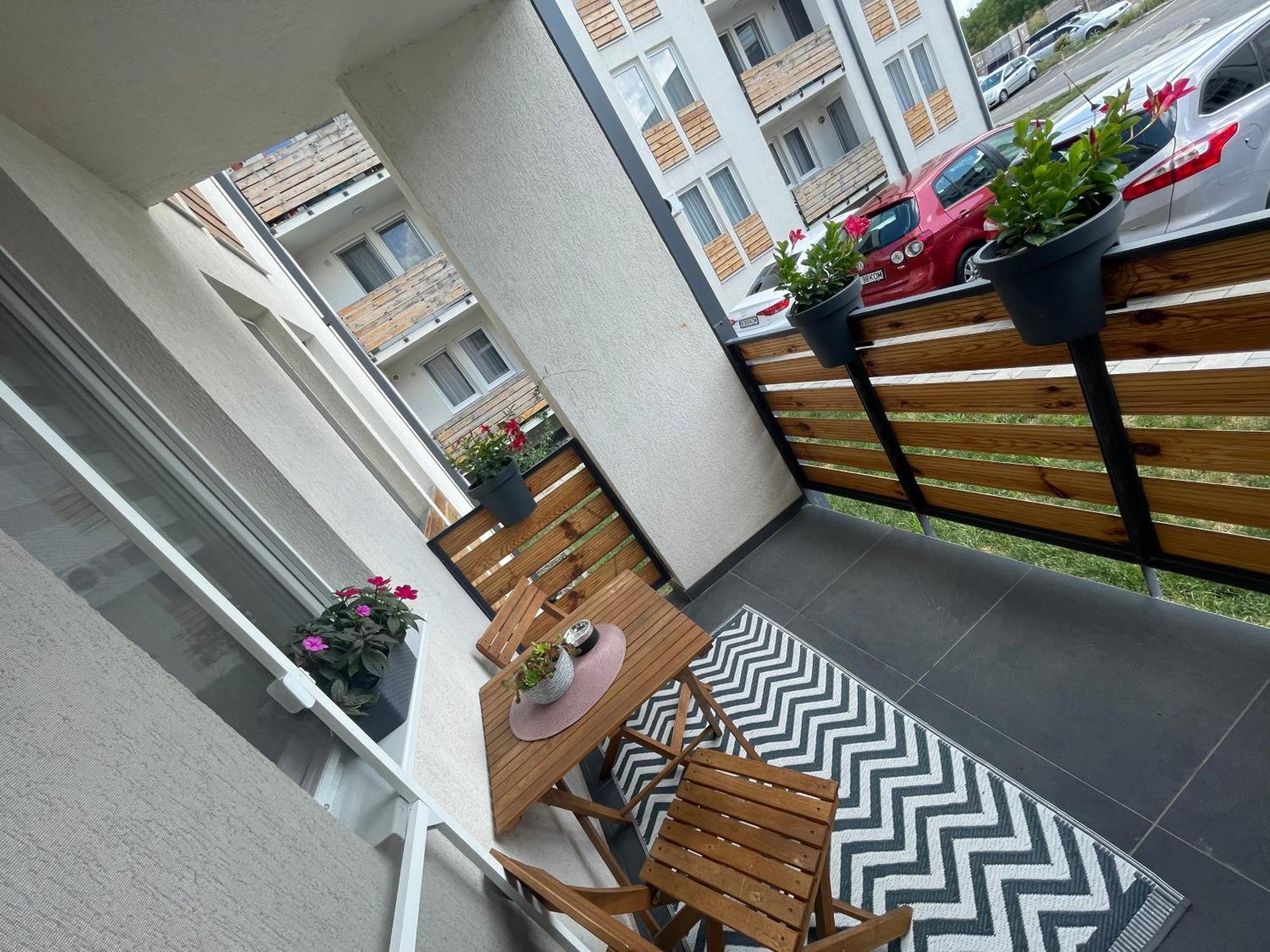 Apartament Bella Διαμέρισμα Târgu-Mureş Εξωτερικό φωτογραφία